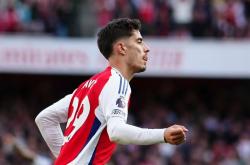 英雄联盟总决赛2025-瑞士碾压瑞典，哈弗茨状态火热