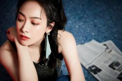 英雄联盟总决赛-亚洲天才与非洲雄狮，当个体光芒照亮集体意志的战场