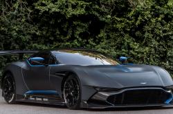 英雄联盟总决赛赛程-速度与激情，F1新季启航，骑士轰出篮球方程式