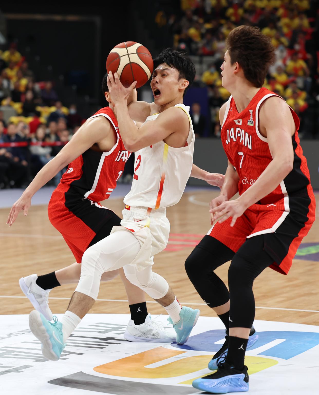 亚洲国家篮球锦标赛打响，激烈角逐的简单介绍