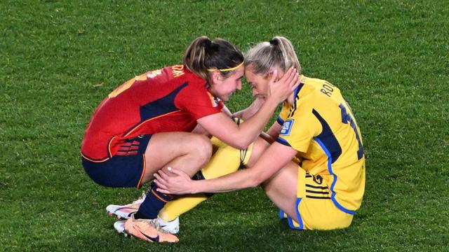 西班牙淘汰瑞典，再创半决赛辉煌战绩的简单介绍