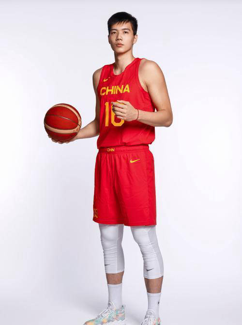 包含中国顶尖篮球队展现出色实力的词条 包含中国顶尖篮球队展现出色实力的词条