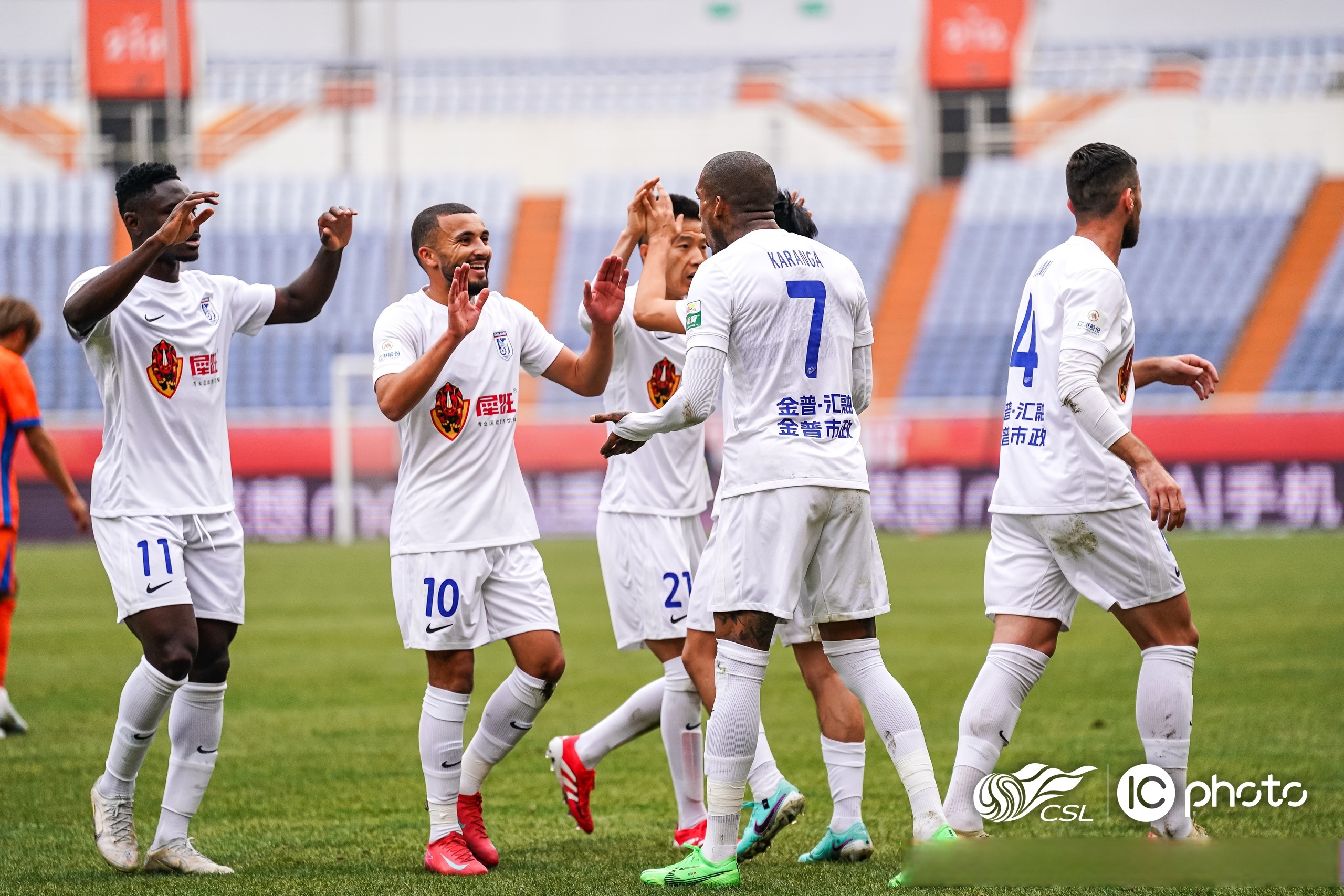 大连人主场迎战淄博蹴鞠,争取连胜保持良好势头的简单介绍 大连人主场迎战淄博蹴鞠,争取连胜保持良好势头的简单介绍