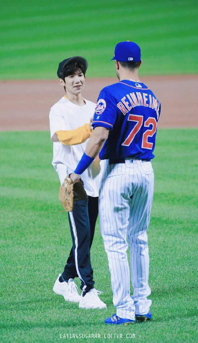 棒球赛后采访曝光,内幕引发热议 棒球赛后采访曝光,内幕引发热议