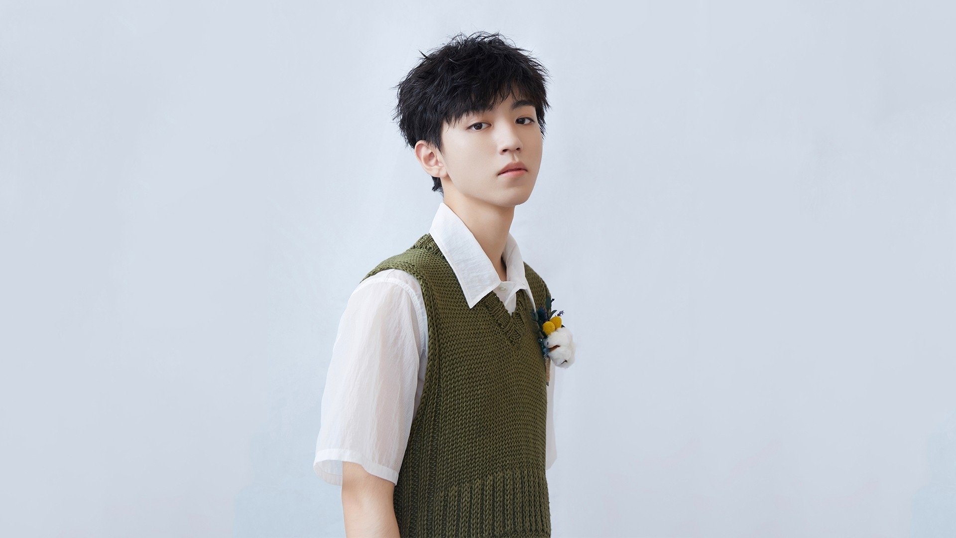 当阿森纳的炮火轰塌德国战车,罗德里的荒谬里程碑诉说着足球的另类胜利