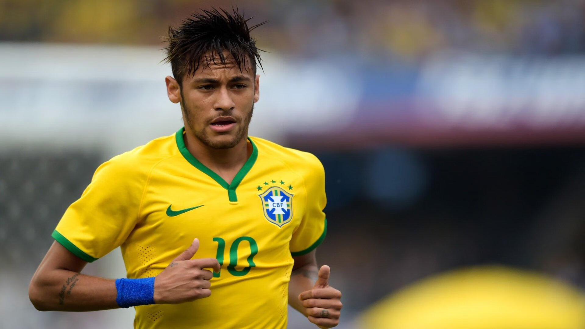 信号满格，当希腊众神遇见格列兹曼，足球的永恒穿越者