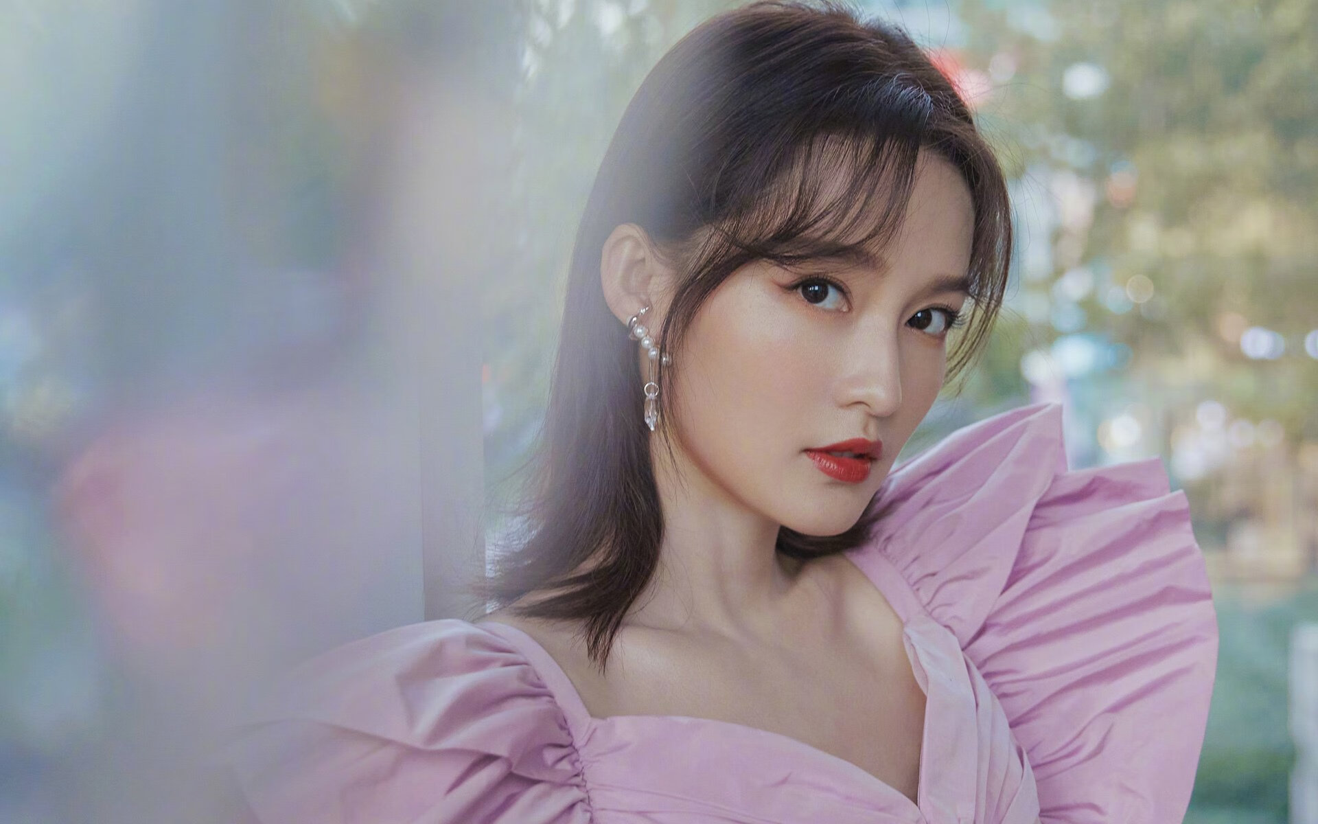 欧冠淘汰赛之夜,杜兰特是篮球场上的禁区幽灵