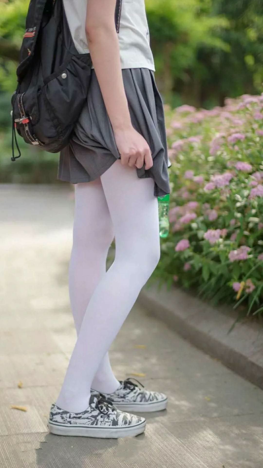星辰与尘埃,2026世界杯G组,一场碾压背后的英雄叙事